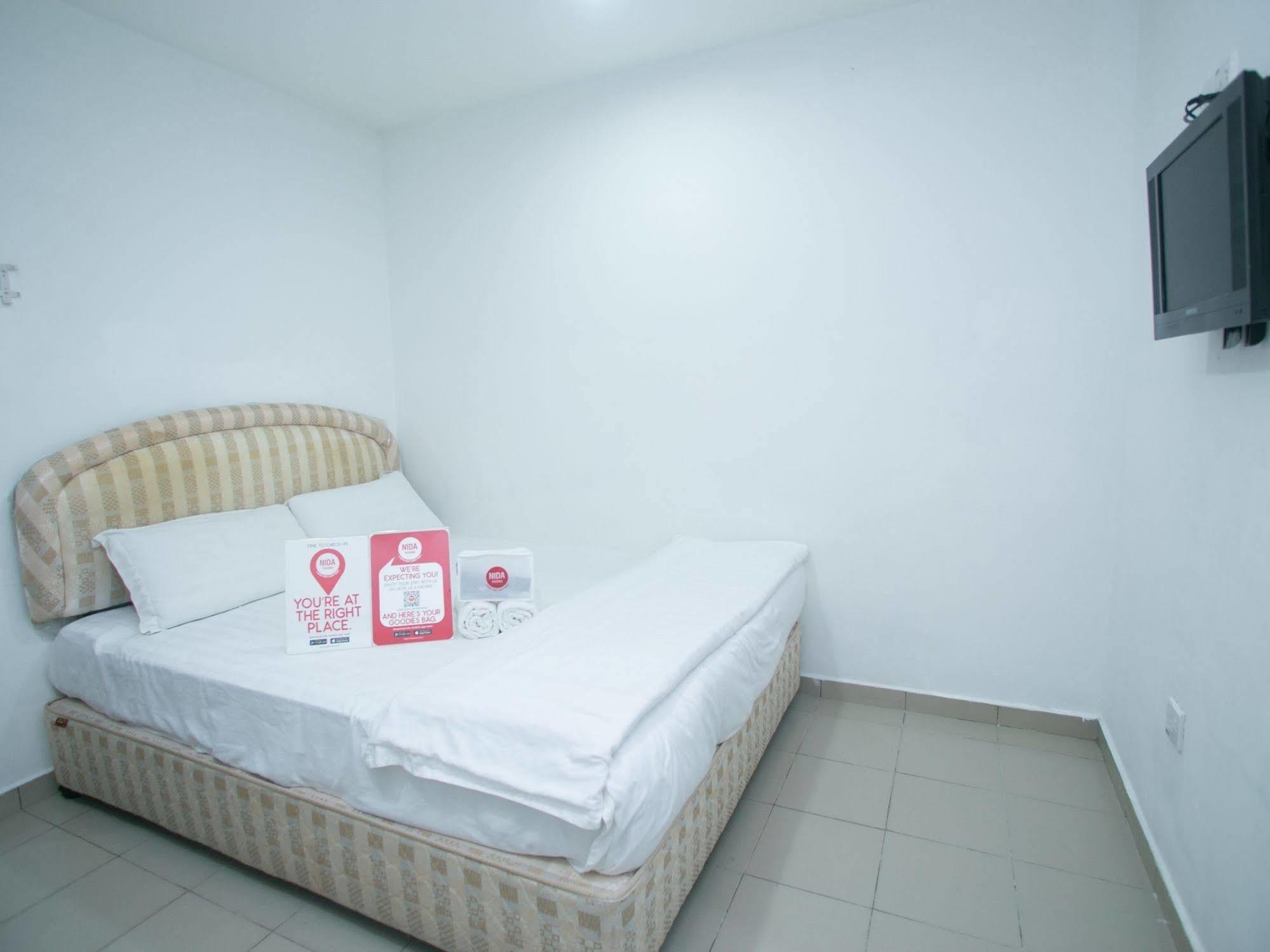 Nida Rooms Bukit Malawati Supreme Kuala Selangor Exterior photo