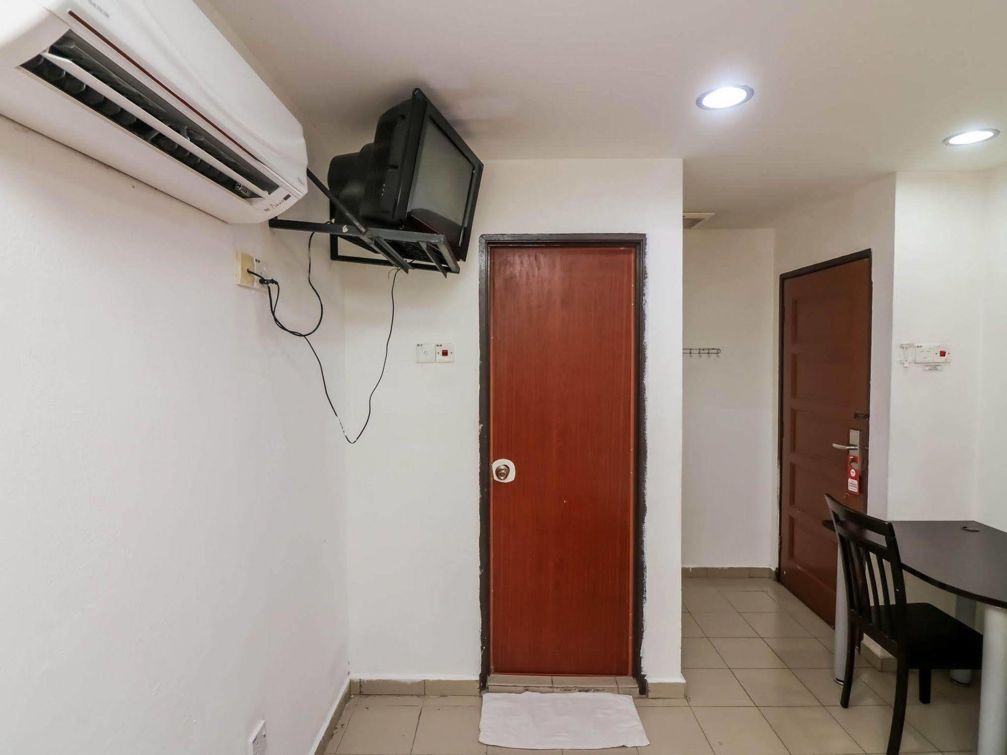 Nida Rooms Bukit Malawati Supreme Kuala Selangor Exterior photo