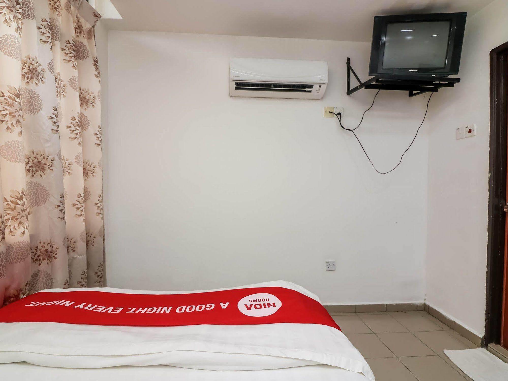 Nida Rooms Bukit Malawati Supreme Kuala Selangor Exterior photo